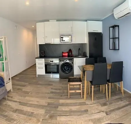Alecu House Апартаменты *