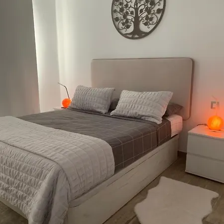 Alecu House Apartamento *